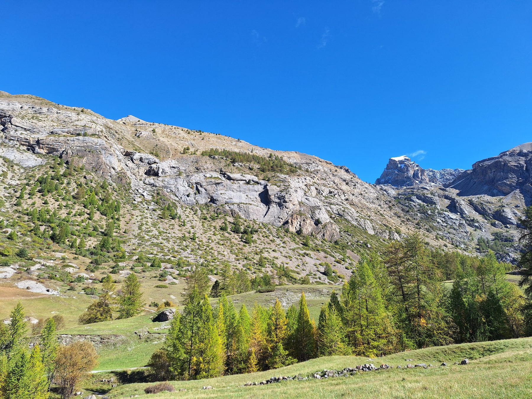 Panorama montano nei dintorni di Fouillouse